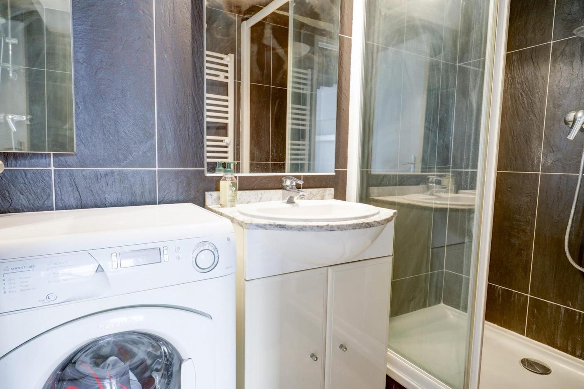 Latin Quarter & Sorbonne - 2Br - Cityapartmentstay ปารีส ภายนอก รูปภาพ
